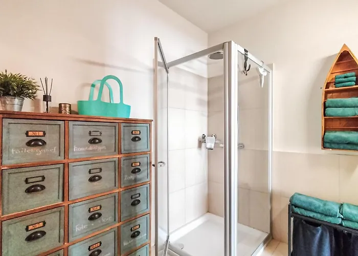 Amazing In With Wifi Apartment