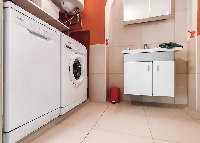 Amazing In With Wifi Apartment *