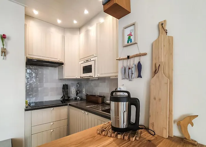 Apartment Amazing In With Wifi Ostend